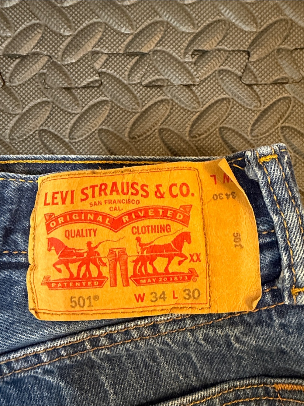 Levi's Men's Straight Jeans in Blue Denim